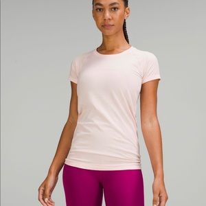 Lululemon Swiftly Tech Short Sleeve 2.0